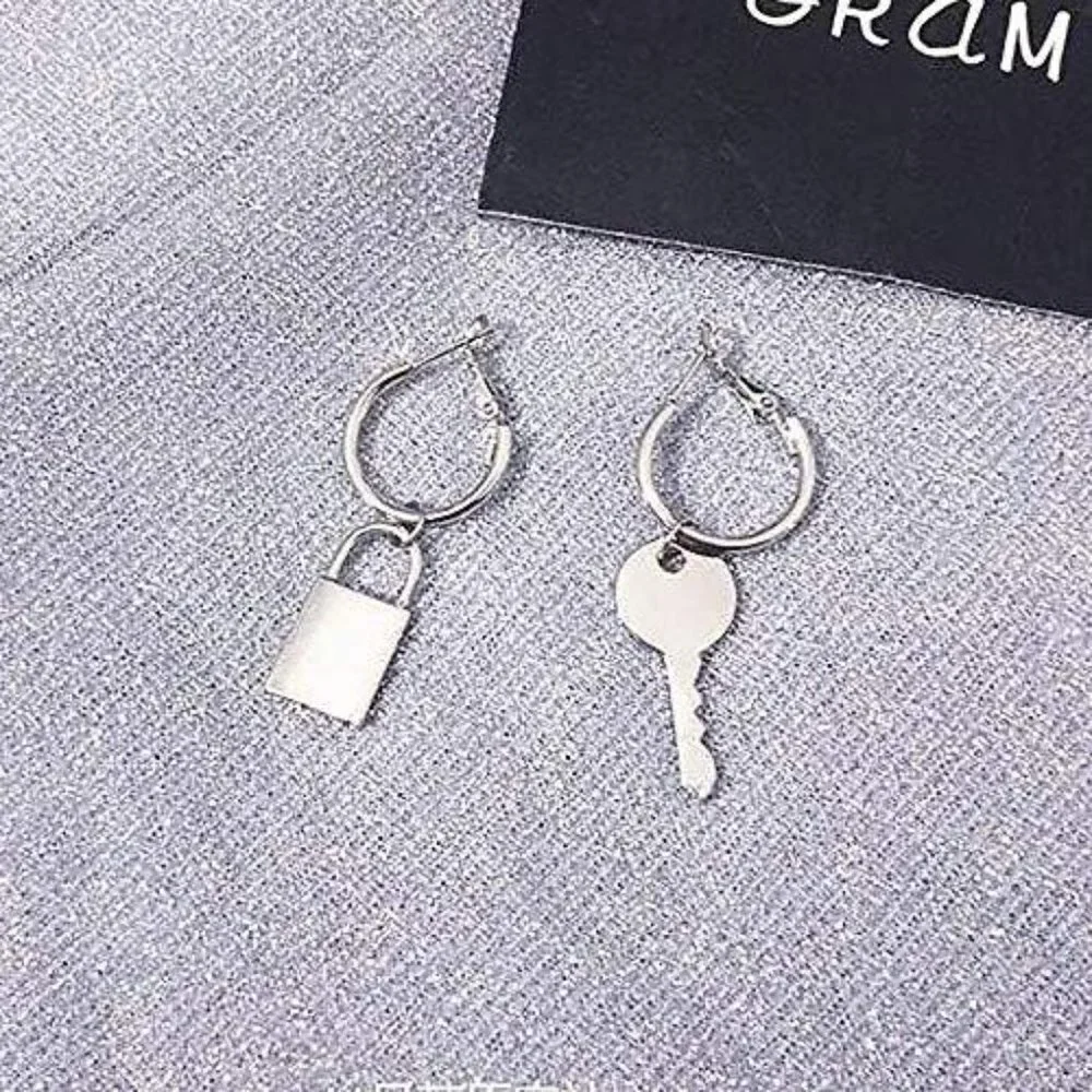 PUNK Padlock Dangle Hoop Earrings Key
